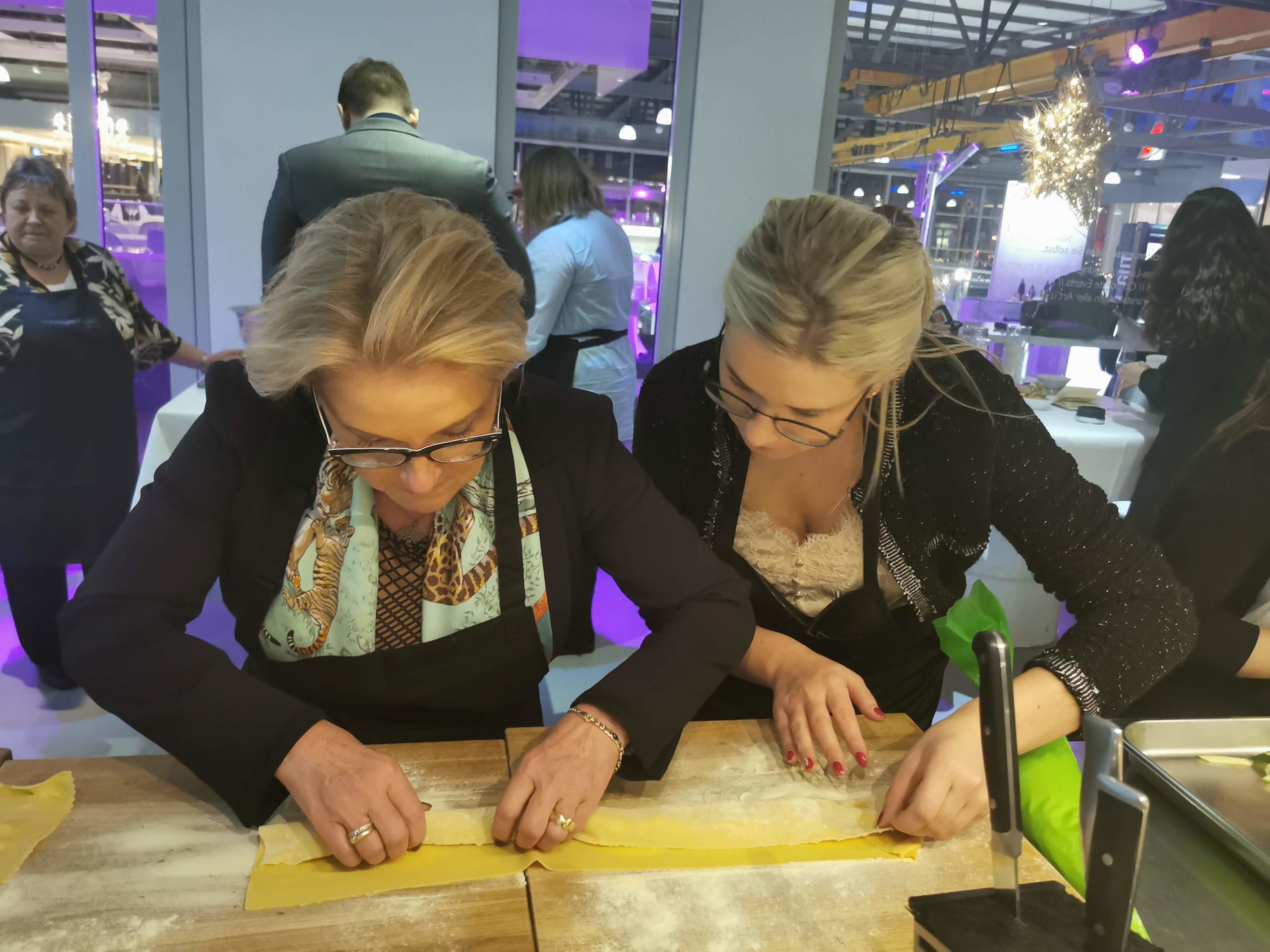 Schramm und Partner GbR - Fundierte Steuerberatung und Wirtschaftsprüfung mit generationsübergreifendem Know-how. Erstgespräch vereinbaren.
